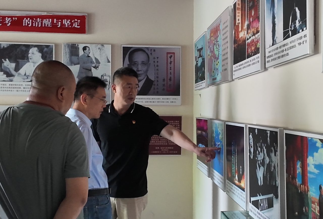 八一建軍節(jié)｜秦?zé)岚l(fā)電公司組織退役軍人參觀(guān)甲申史鑒館