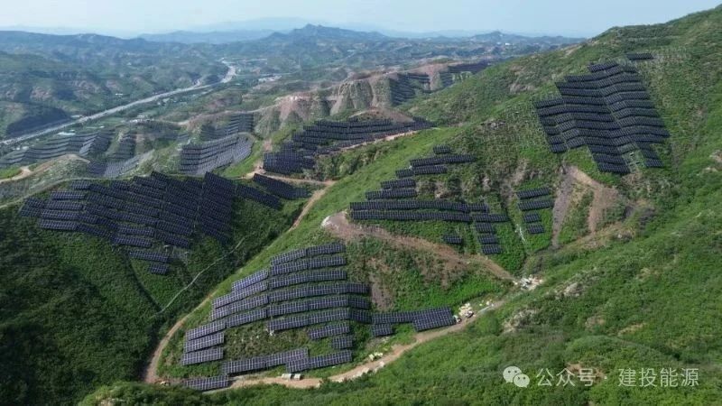 承德市雙灤區(qū)200MW光儲一體化項目成功實現(xiàn)全容量并網(wǎng)