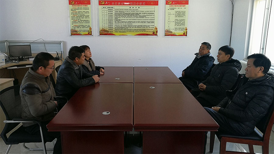 歲寒情深暖人心，建投能源黨委書記、董事長王雙海一行到窯子溝村慰問貧困戶